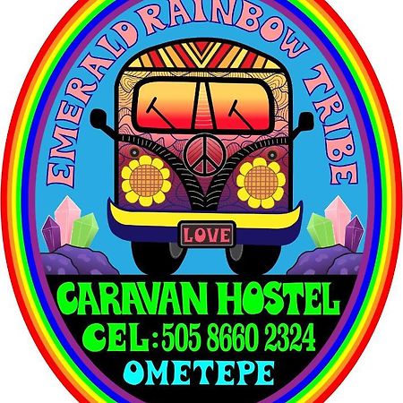 Rainbow Caravan Hostel Las Pilas Eksteriør bilde